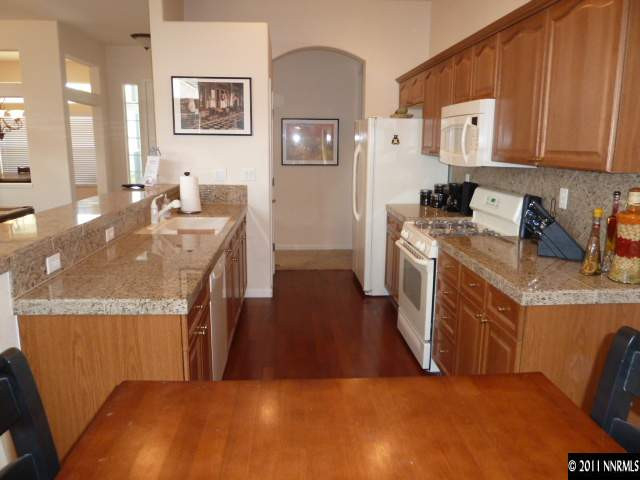 1616 Sewell Drive Reno, NV 89521 - Photo 4 of 9 Photo 4