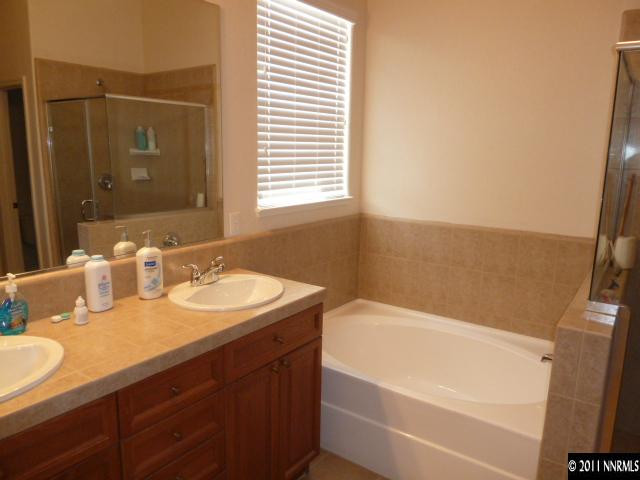 1616 Sewell Drive Reno, NV 89521 - Photo 8 of 9 Photo 8