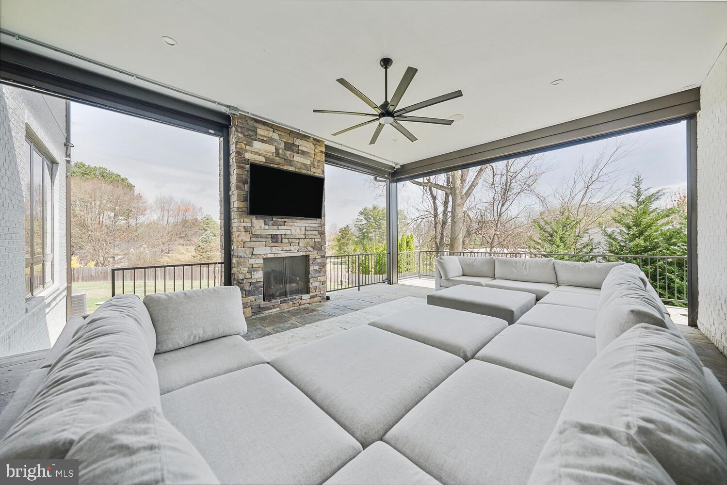 1109 Towlston Road McLean, VA 22102 - Photo 38 of 82 Gallery Image 38