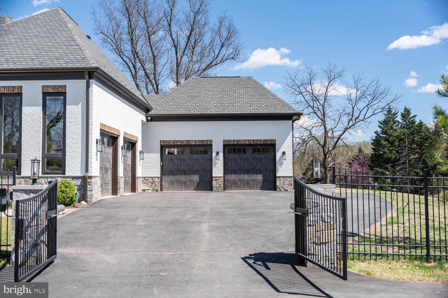 1109 Towlston Road McLean, VA 22102 - Photo 4 of 82 Gallery Image 4