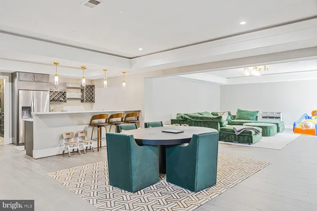 $3,950,000 | 1109 Towlston Road, McLean, VA 22102