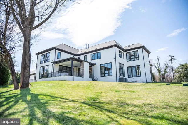 $3,950,000 | 1109 Towlston Road, McLean, VA 22102