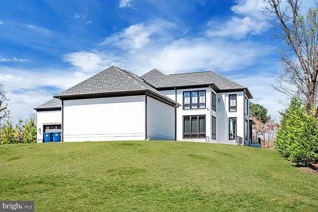 $3,950,000 | 1109 Towlston Road, McLean, VA 22102