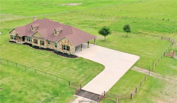 $1,849,000 | 2792 County Road 145, Bedias, TX 77831