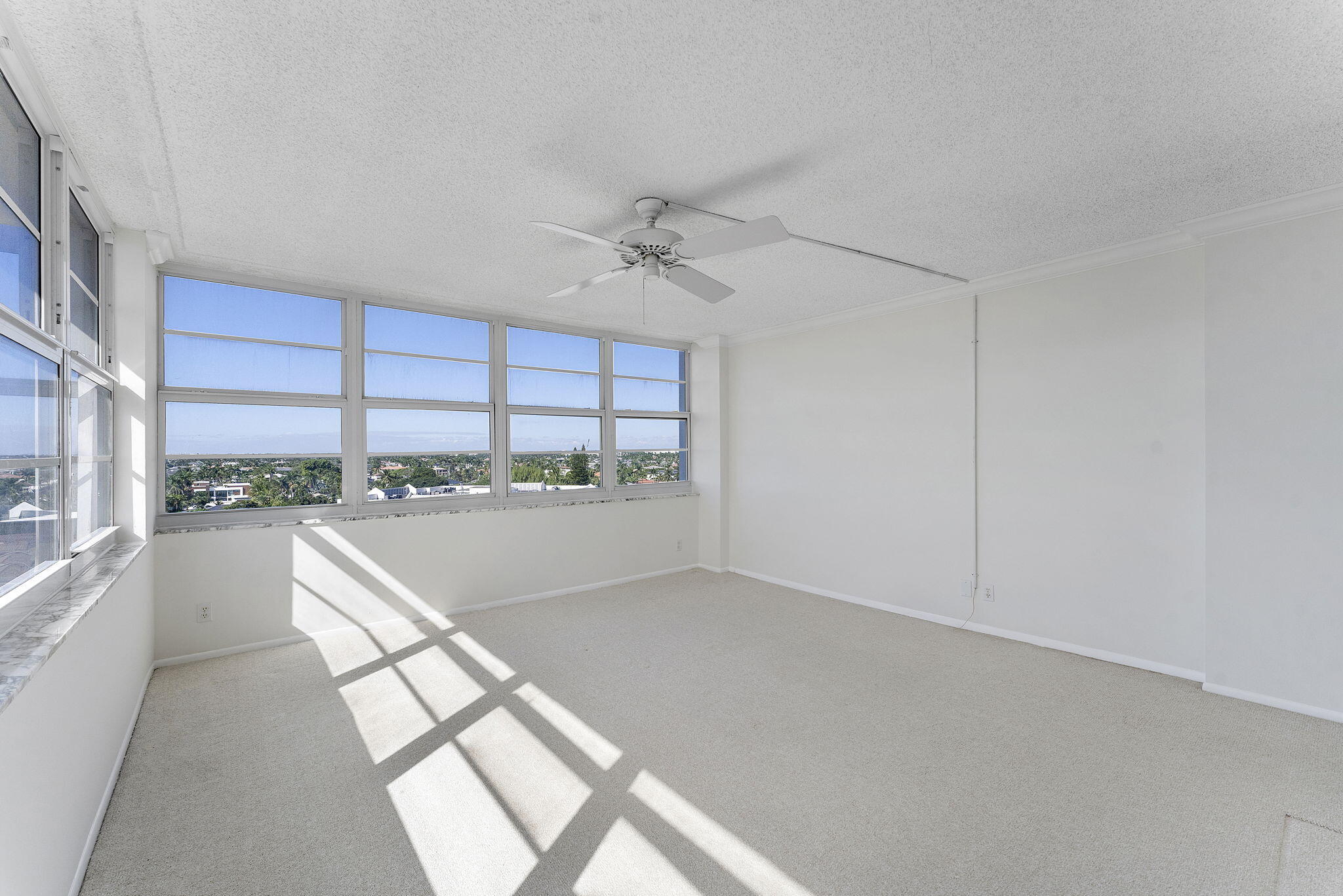 2000 South Ocean Boulevard, Unit 8A Boca Raton, FL 33432 - Photo 22 of 66 62-web-or-mls-DSC05662