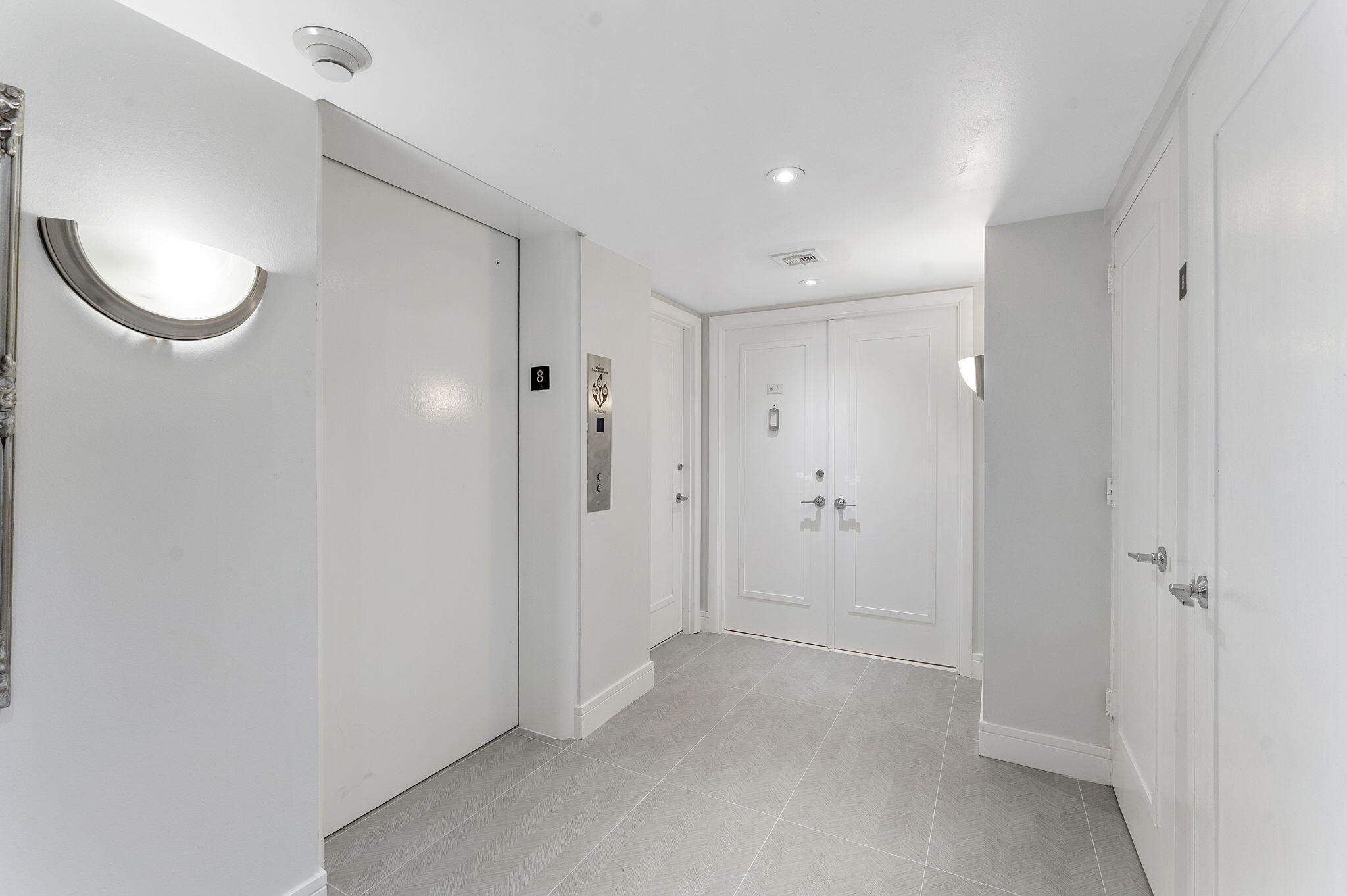 2000 South Ocean Boulevard, Unit 8A Boca Raton, FL 33432 - Photo 3 of 66 54-web-or-mls-DSC05711