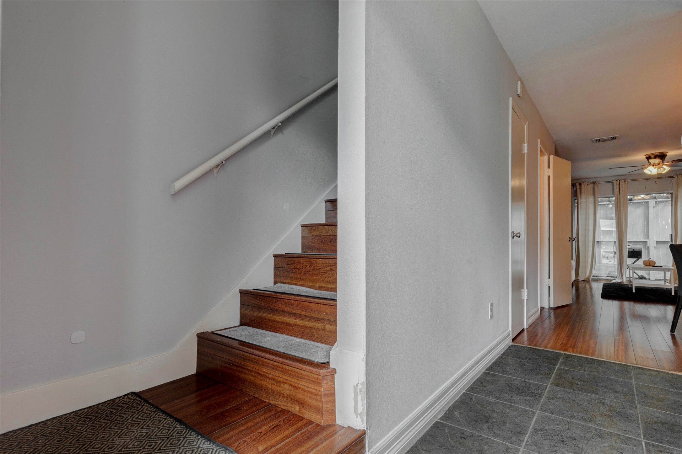 1212 Fairview Street, Unit A Houston, TX 77006 - Photo 15 of 25