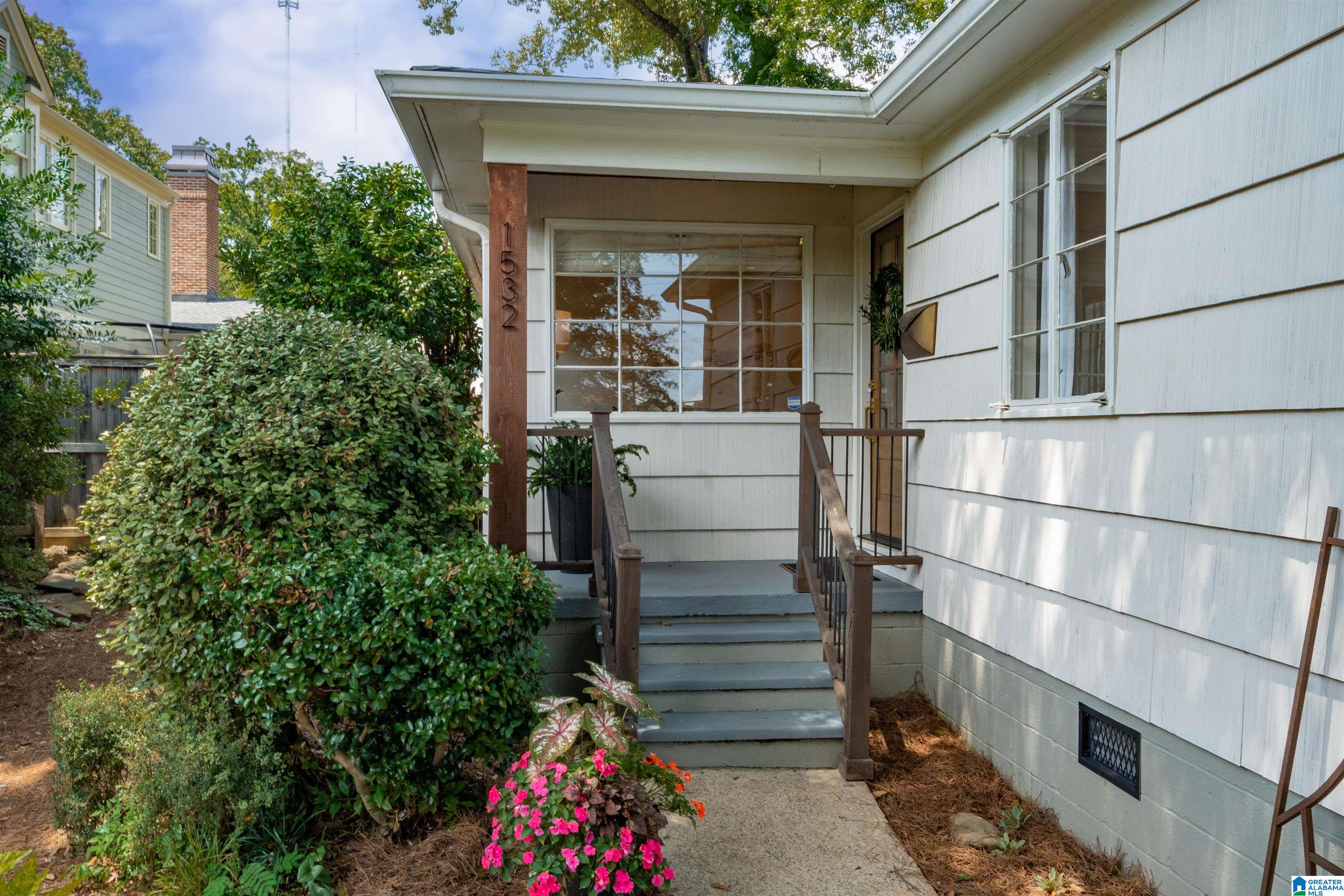 1532 Sutherland Place Birmingham, AL 35209 - Photo 8 of 51
