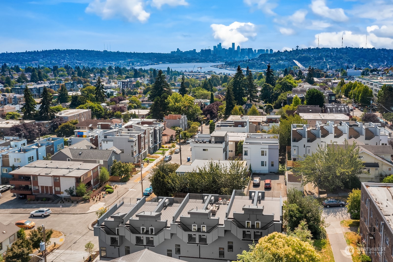 962 North Allen Place Seattle, WA 98103 - Photo 12 of 36 Gallery Image 12