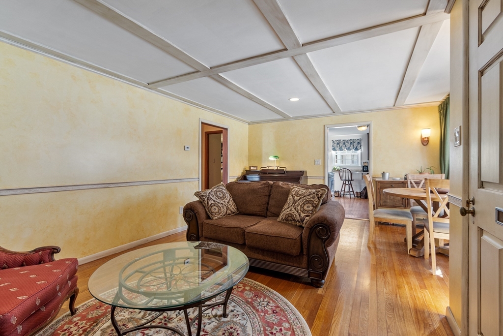 31 Rivercliff Road Lowell, MA 01852 - Photo 10 of 39 Gallery Image 10