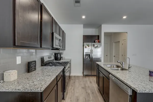 $345,000 | 515 Morgan Mdws Way, Columbia, TN 38401