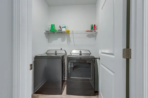 $345,000 | 515 Morgan Mdws Way, Columbia, TN 38401