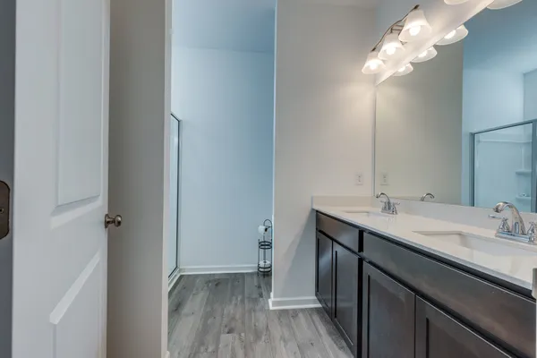 $345,000 | 515 Morgan Mdws Way, Columbia, TN 38401