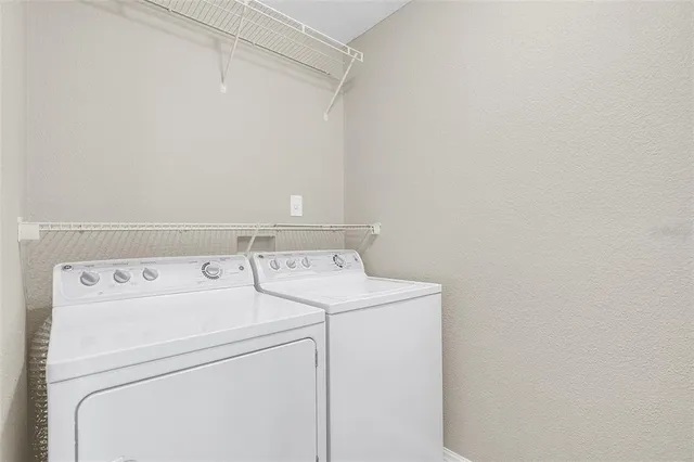 $2,200 | 2918 Antique Oaks Circle, Unit 31, Winter Park, FL 32792