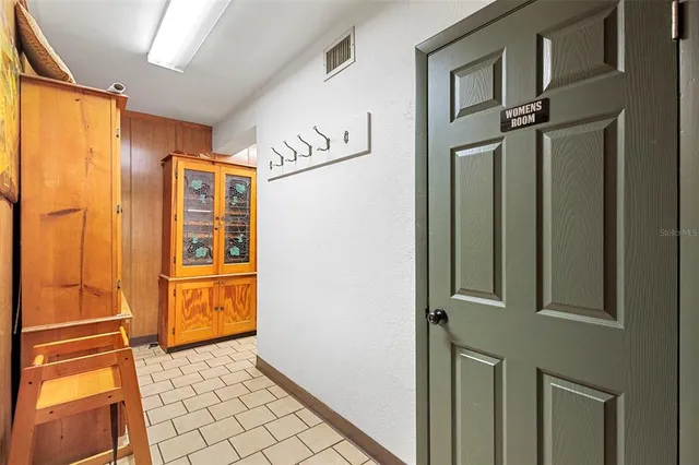 $3,150,000 | 4630 Highway 17, Deleon Springs, FL 32720