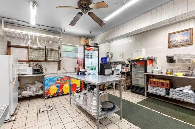 $3,150,000 | 4630 Highway 17, Deleon Springs, FL 32720