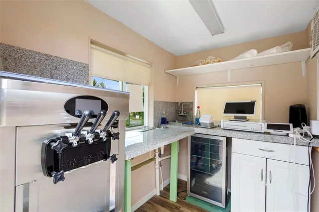 $3,150,000 | 4630 Highway 17, Deleon Springs, FL 32720