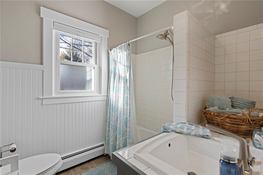 18 Laurel Lane Warren, RI 02885 - Photo 19 of 41 Gallery Image 19