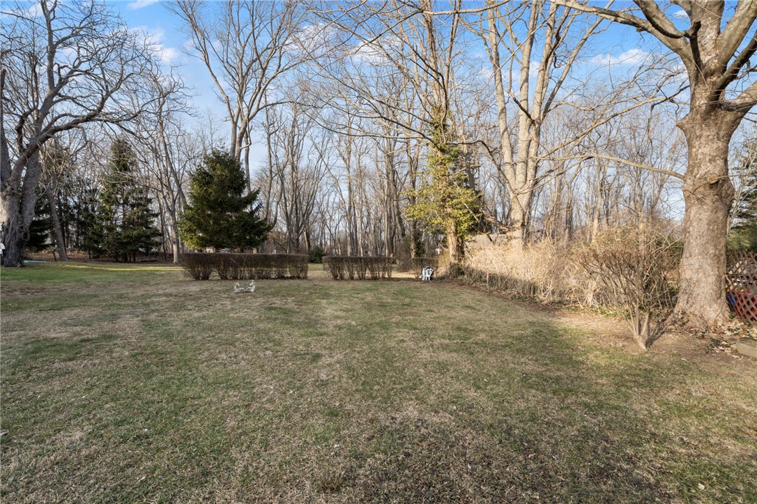 18 Laurel Lane Warren, RI 02885 - Photo 28 of 41 Gallery Image 28