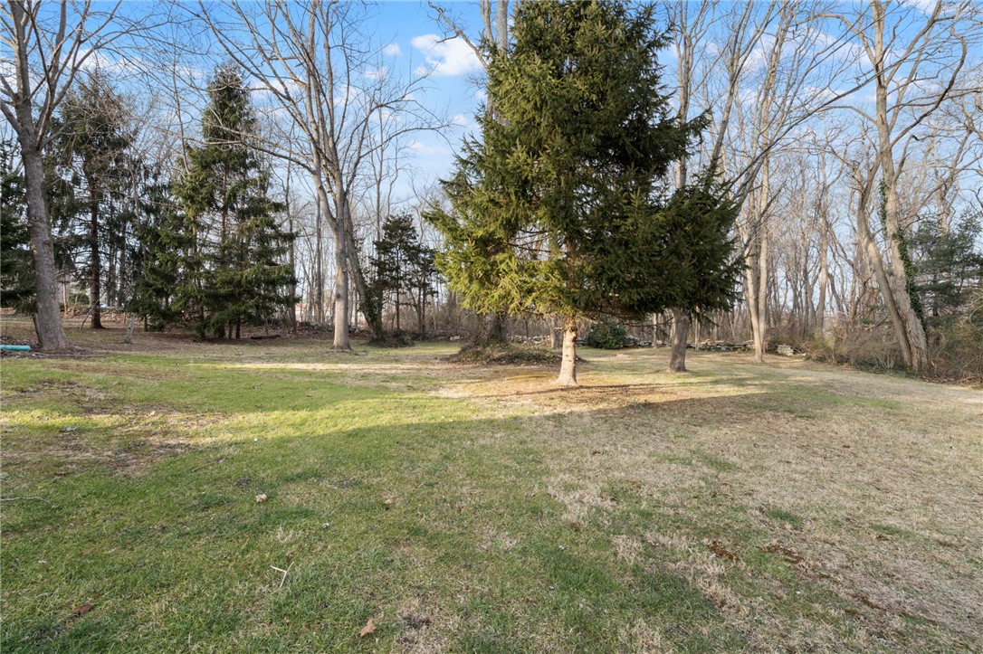 18 Laurel Lane Warren, RI 02885 - Photo 29 of 41 Gallery Image 29