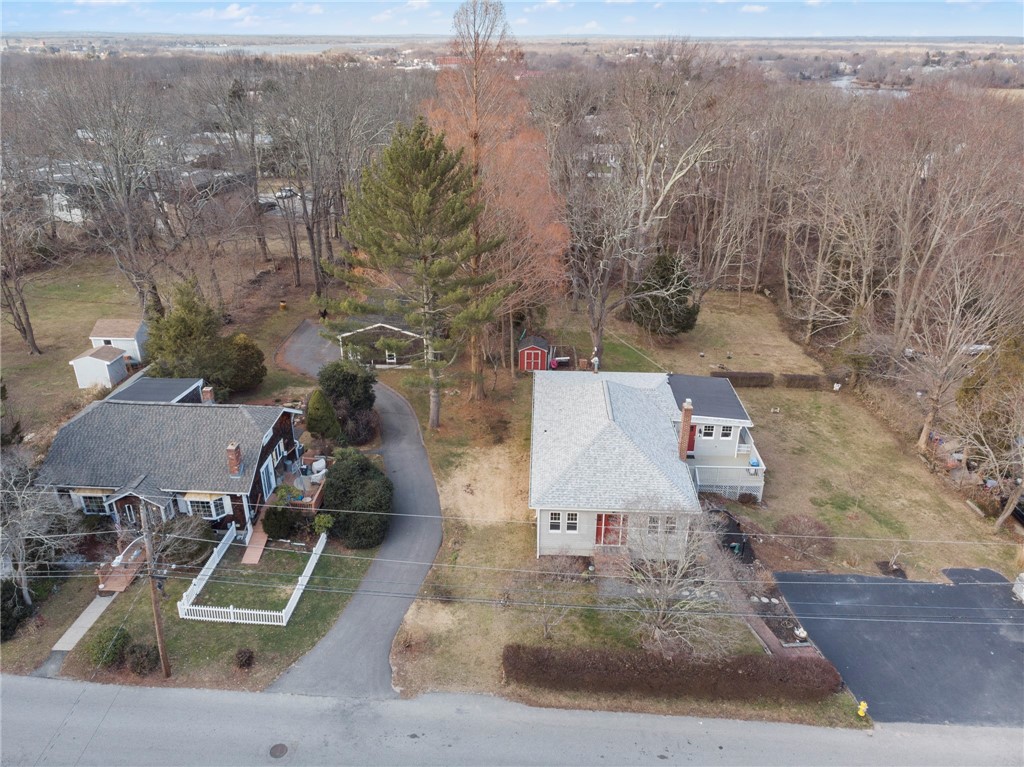 18 Laurel Lane Warren, RI 02885 - Photo 34 of 41 Gallery Image 34