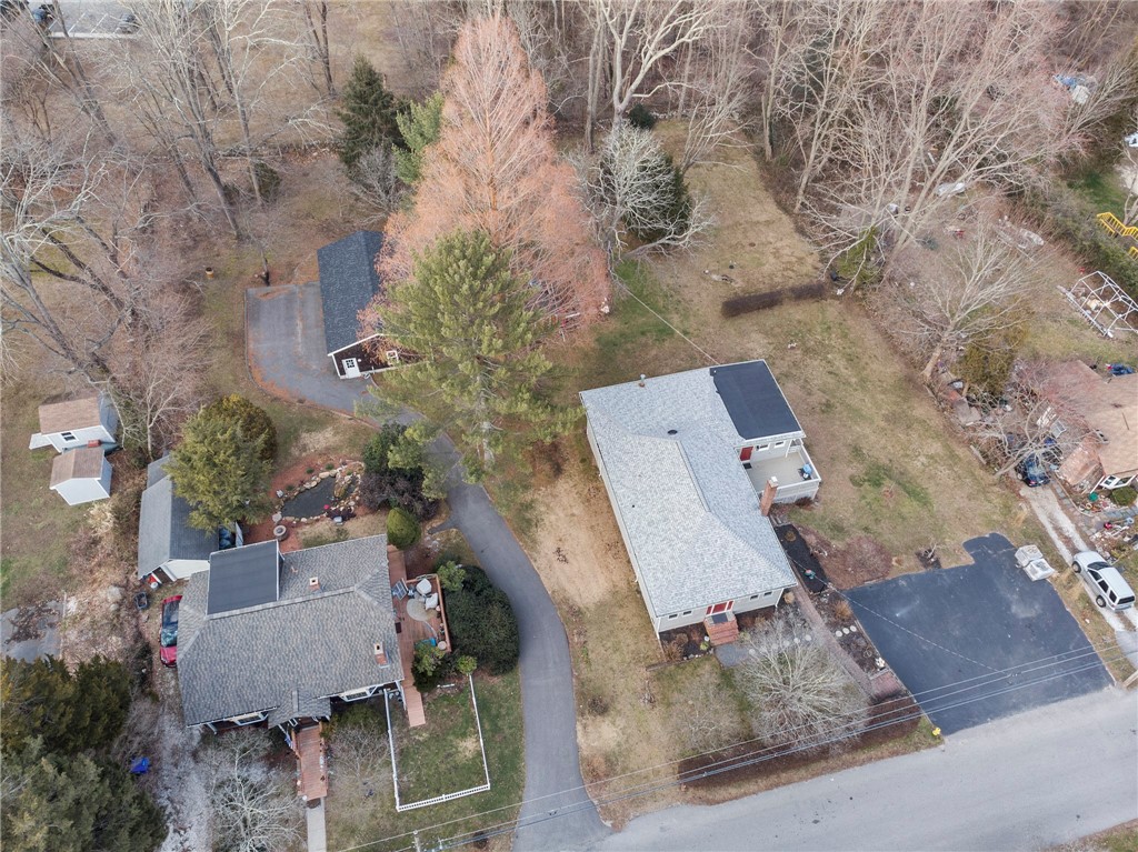 18 Laurel Lane Warren, RI 02885 - Photo 36 of 41 Gallery Image 36