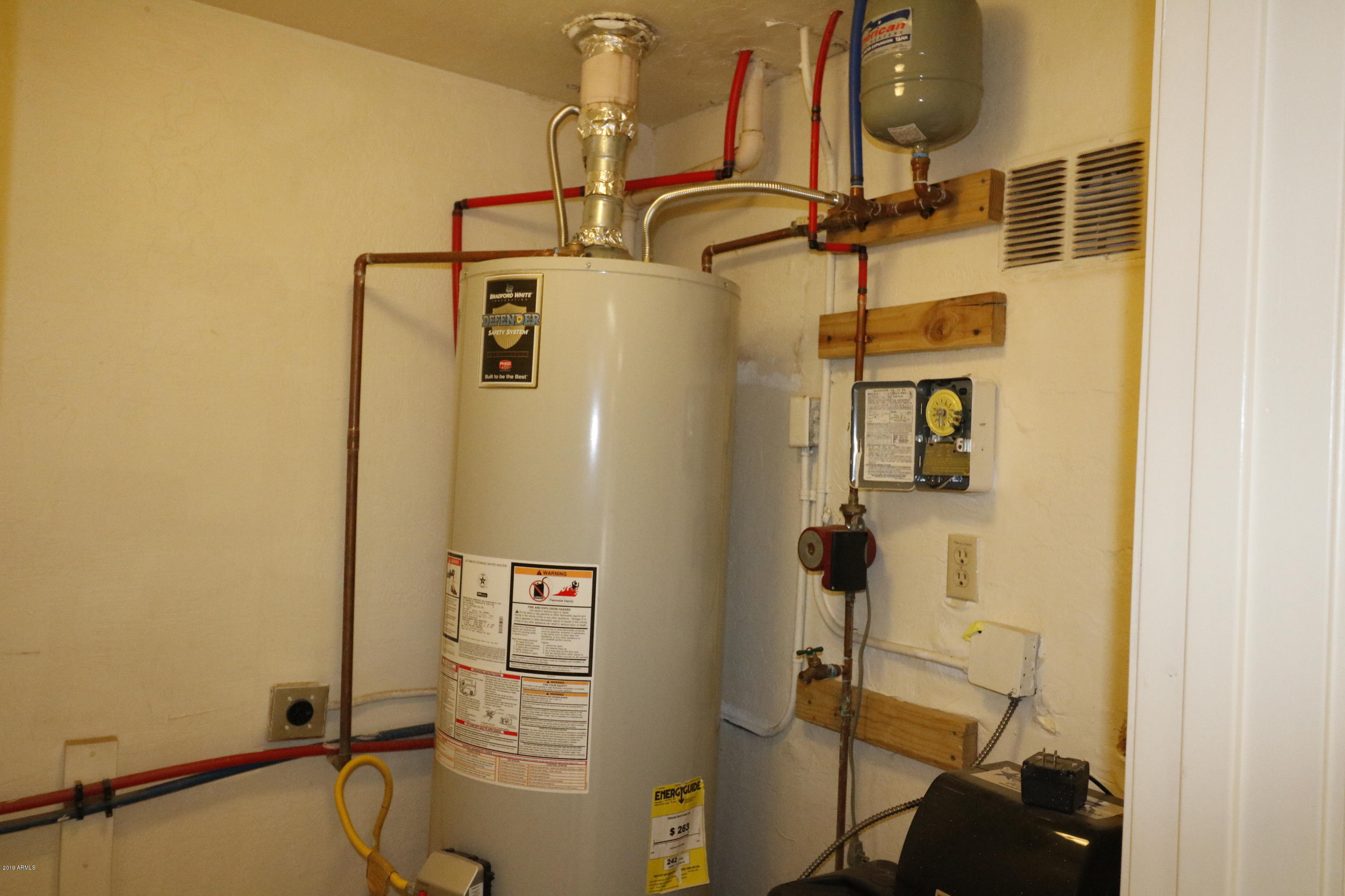 357 North Ronda Paula Street Casa Grande, AZ 85122 - Photo 28 of 42 28 hot water tank
