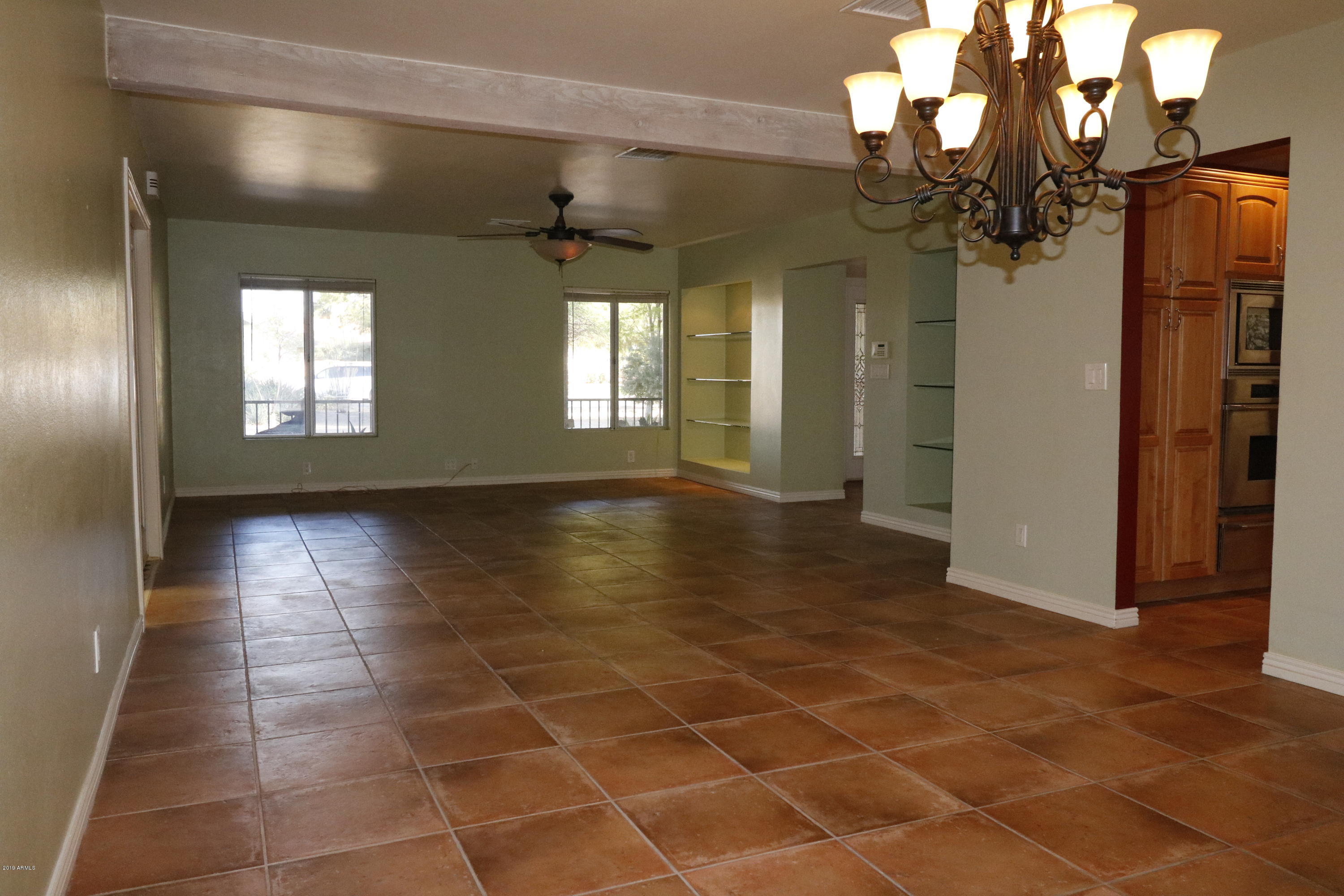 357 North Ronda Paula Street Casa Grande, AZ 85122 - Photo 9 of 42 9 FR