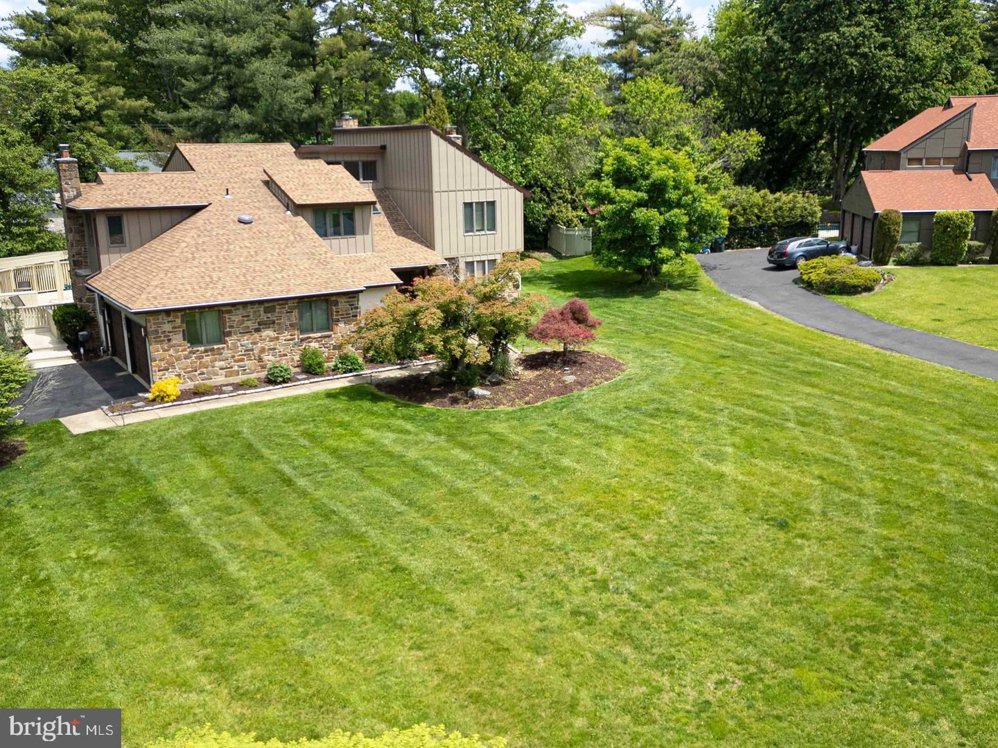 1983 Melmar Road Huntingdon Valley, PA 19006 - Photo 46 of 49 Drone Photo