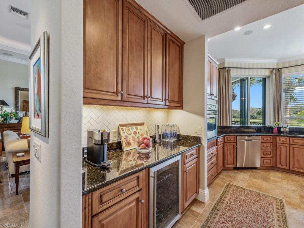 15540 Monterosso Lane, Unit 202 Naples, FL 34110 - Photo 13 of 28