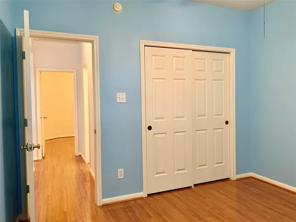 $2,200 | 1015 Tennyson Drive, Pearland, TX 77584