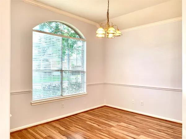 $2,200 | 1015 Tennyson Drive, Pearland, TX 77584