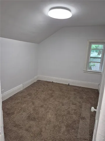 $1,400 | 18 Bauer Street, Unit 2, Rochester, NY 14606