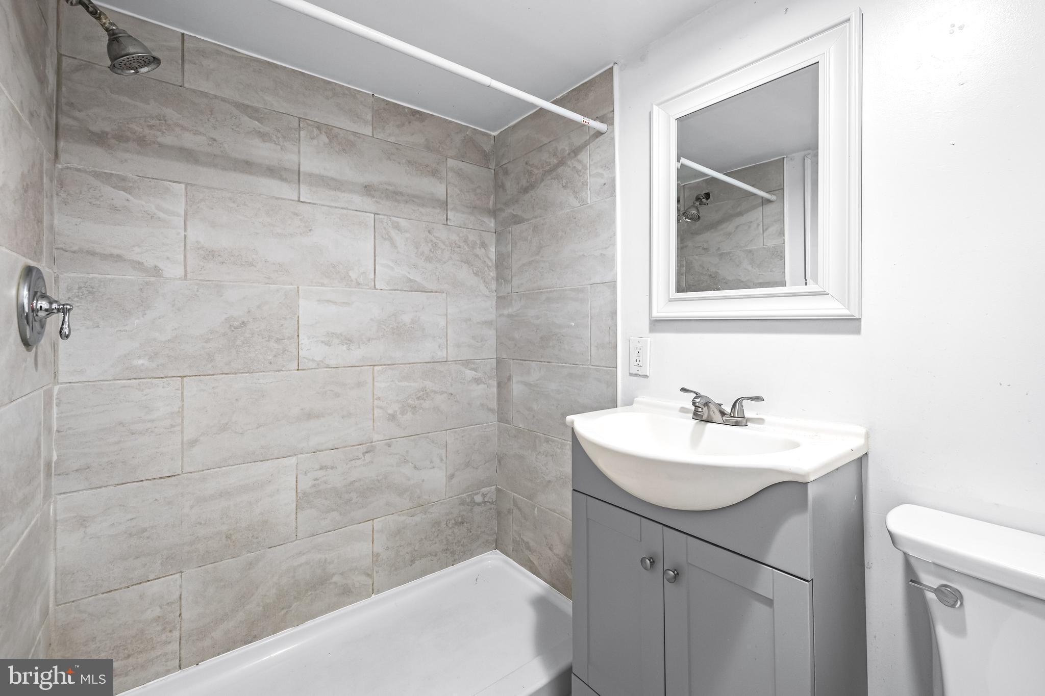 1611 Northwick Road Baltimore, MD 21218 - Photo 20 of 23 Full Bathroom Basement