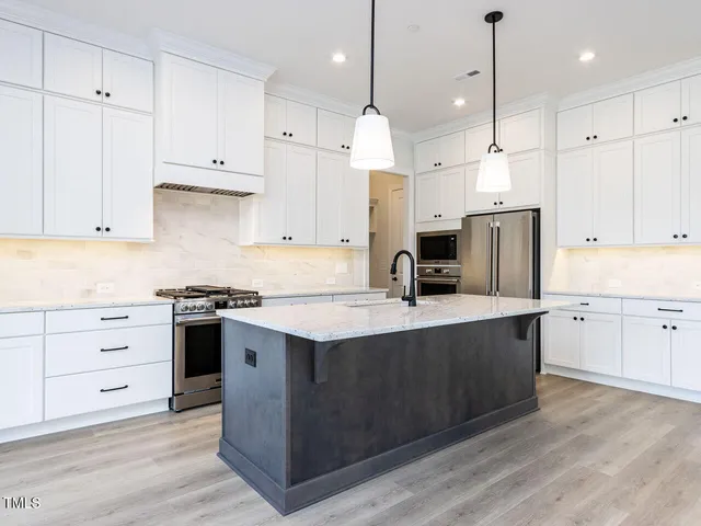 $1,025,000 | 1007 Coldspring Circle, Durham, NC 27705