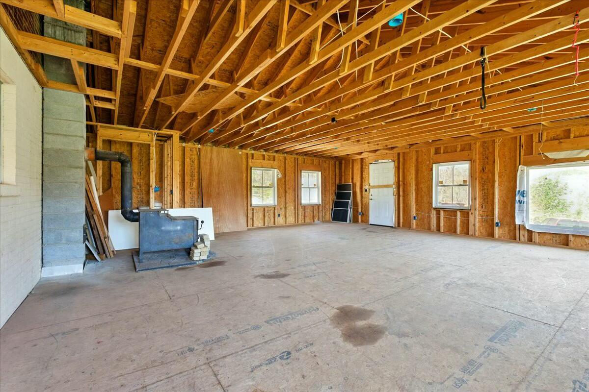 2351 Reese Mountain Road Elliston, VA 24087 - Photo 23 of 57 tempImage51PUfa