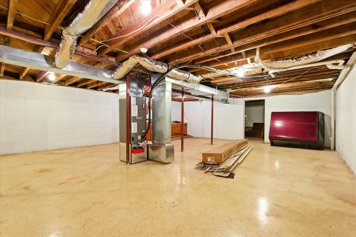 2351 Reese Mountain Road Elliston, VA 24087 - Photo 25 of 57 a view of a room with gym equipment