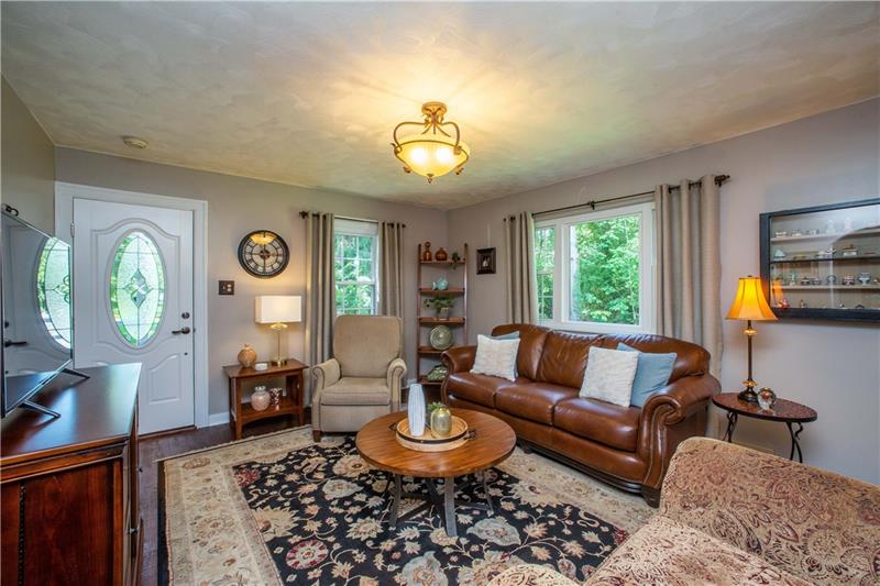2820 McMorran Road Gibsonia, PA 15044 - Photo 2 of 25 Gallery Image 2