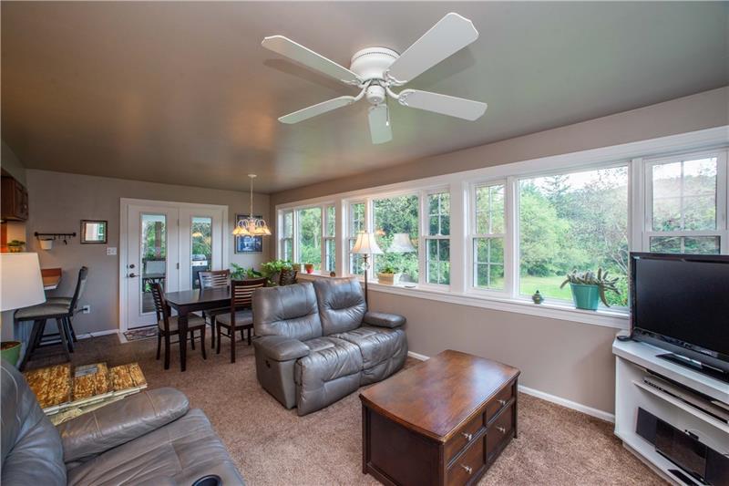 2820 McMorran Road Gibsonia, PA 15044 - Photo 5 of 25 Gallery Image 5