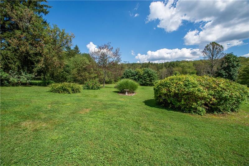 2820 McMorran Road Gibsonia, PA 15044 - Photo 6 of 25 Gallery Image 6