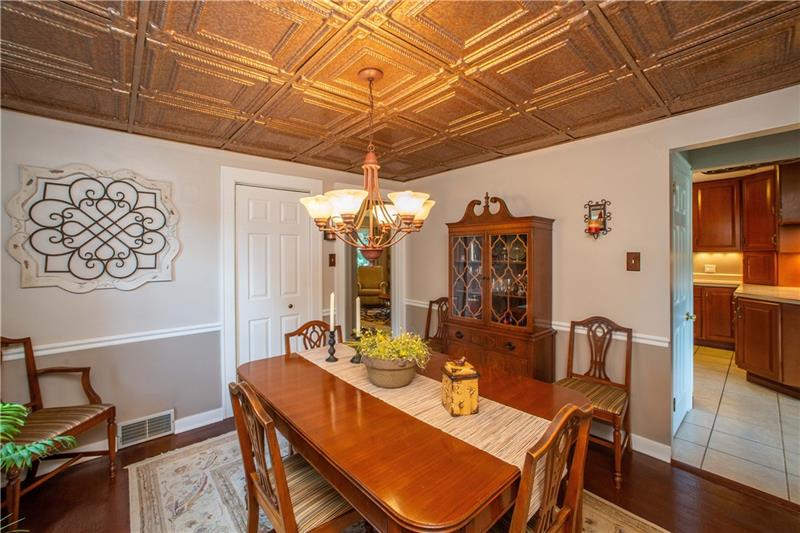 2820 McMorran Road Gibsonia, PA 15044 - Photo 10 of 25 Gallery Image 10