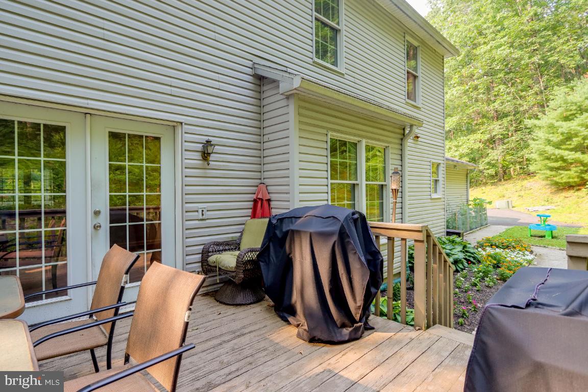 49 West Deep Run Road Westminster, MD 21158 - Photo 4 of 32 Gallery Image 4