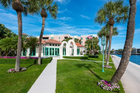 $3,550,000 | 300 Southeast 5th Avenue, Unit 6110, Boca Raton, FL 33432