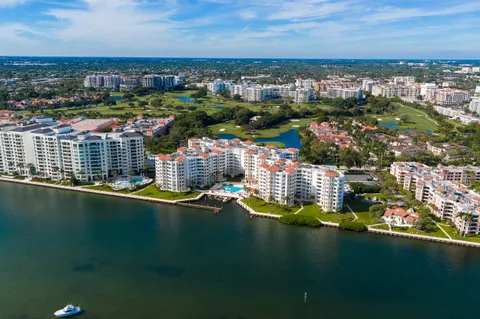 $3,550,000 | 300 Southeast 5th Avenue, Unit 6110, Boca Raton, FL 33432