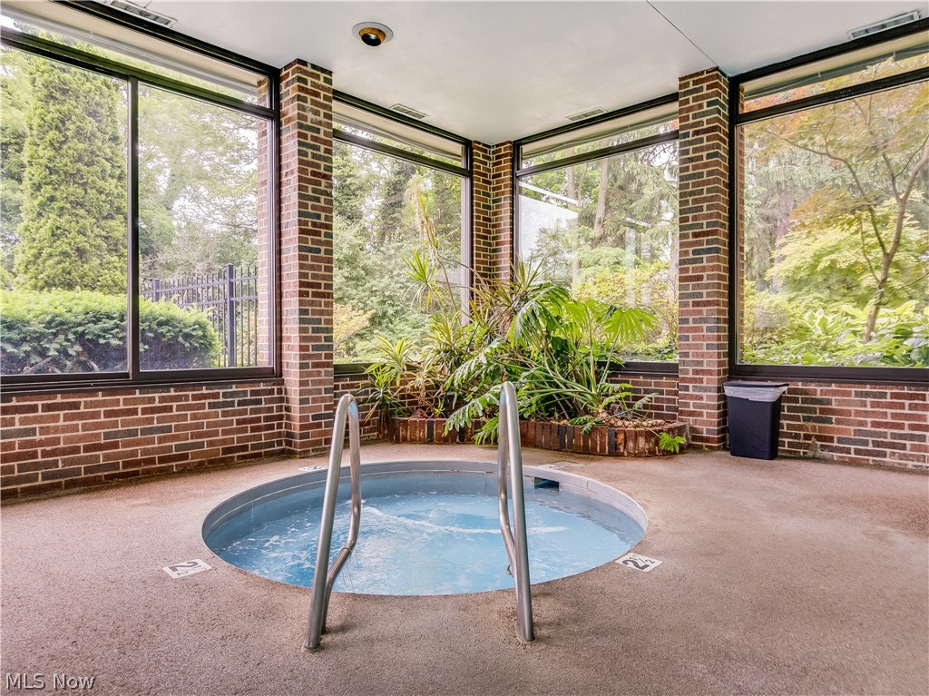 2375 Covington Road, Unit 313 Akron, OH 44313 - Photo 29 of 33 Gallery Image 29