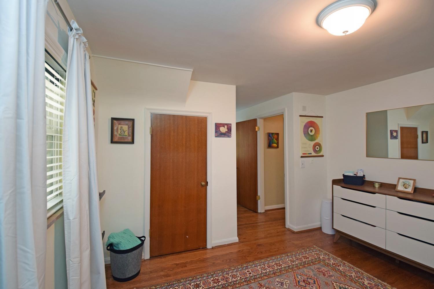 6217 Robison Road Cincinnati, OH 45213 - Photo 18 of 26 Gallery Image 18