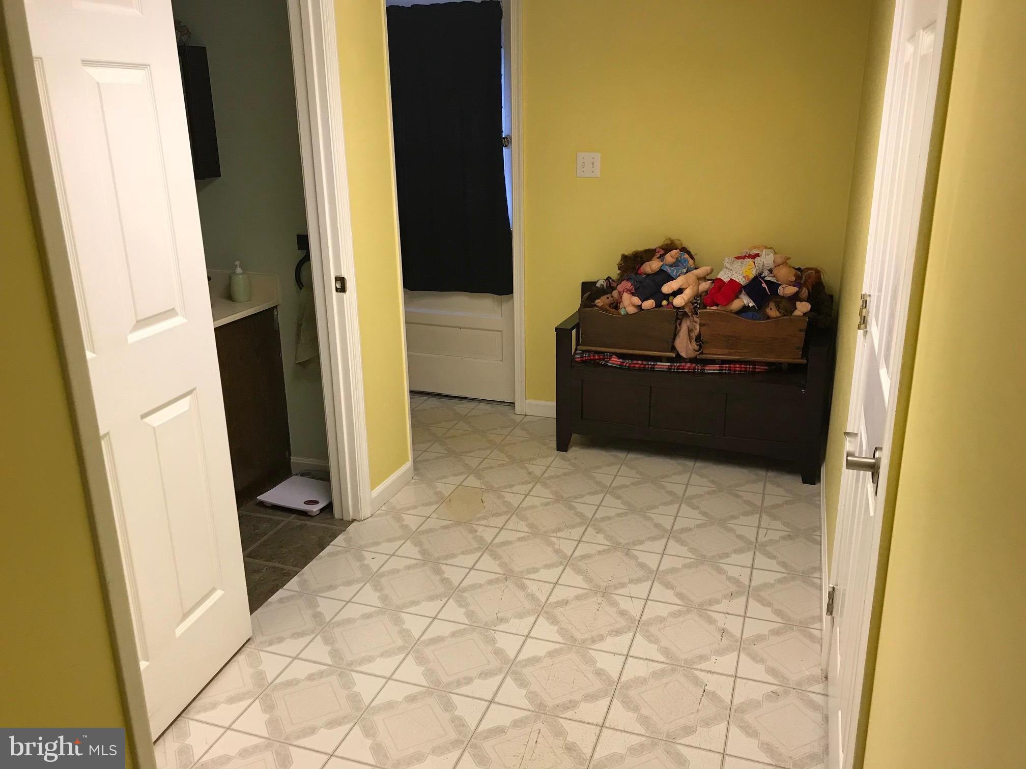 2905 Michelle Road Manchester, MD 21102 - Photo 21 of 30 Interior (General)