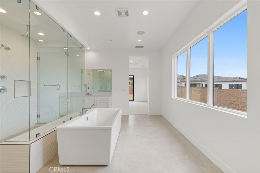 11900 Red Hawk Lane Porter Ranch, CA 91326 - Photo 16 of 26 Primary Bathroom: Saddleback Modern Farmhouse - Ridge Collection at Bella Vista - Photo of another Saddleback - Not actual home for sale - Home is still under construction