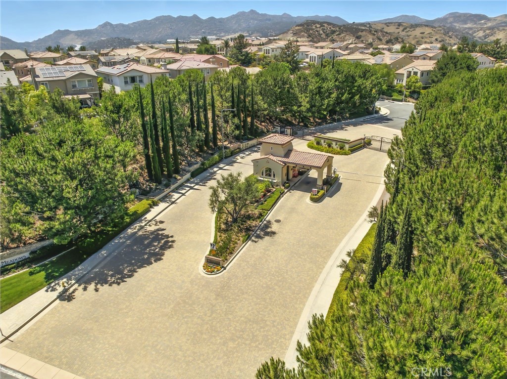 11900 Red Hawk Lane Porter Ranch, CA 91326 - Photo 25 of 26 Entrance Gate at Bella Vista