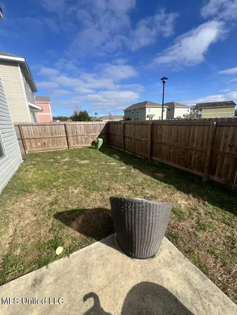 $1,900 | 2012 Magazine Street, Ocean Springs, MS 39564